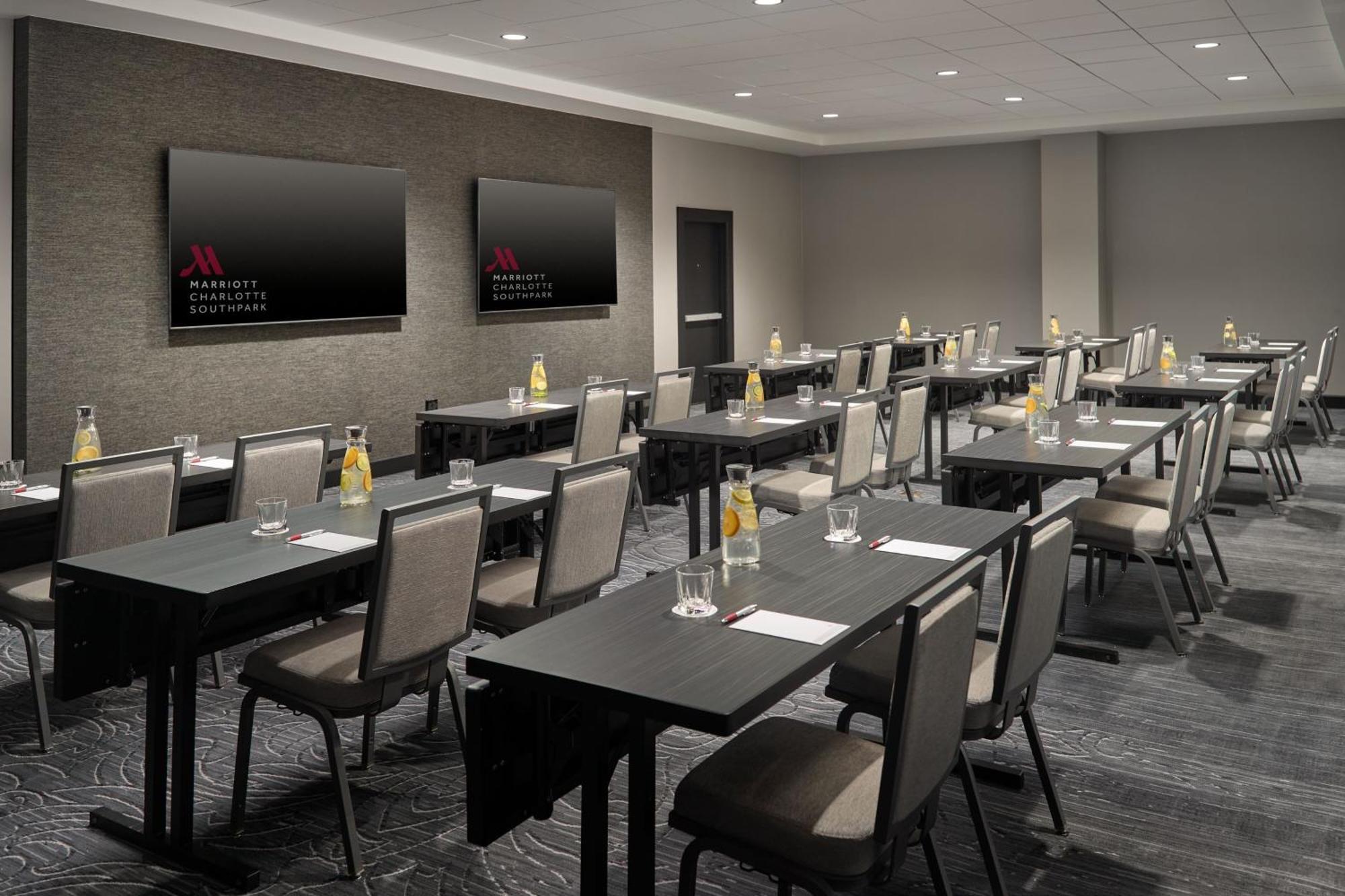 Hotel Charlotte Marriott Southpark Exterior foto